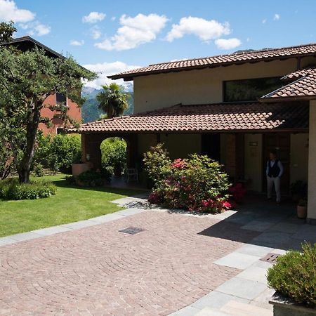 Appartamento Mansarda I Cipressi Lenno Esterno foto